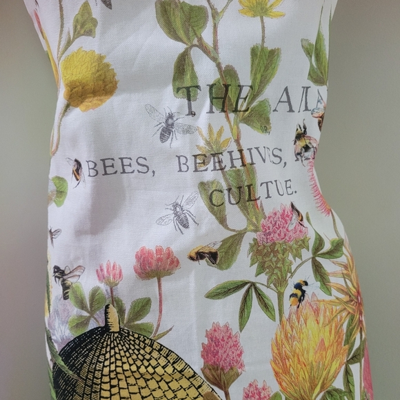 Michel Design Works Floral Beehive Yellow White Apron - Picture 3 of 9